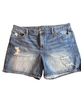 Gap Distressed Denim Shorts Women’s Blue Jean Shorts Mid Rise Casual Summer